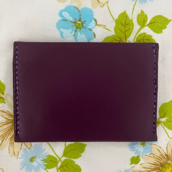 Handmade Genuine Leather Wallet - Picture 2 of 5